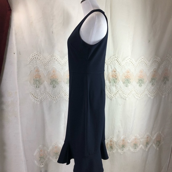 BETSEY JOHNSON DRESS SIZE 6. NWT. - Picture 3 of 5